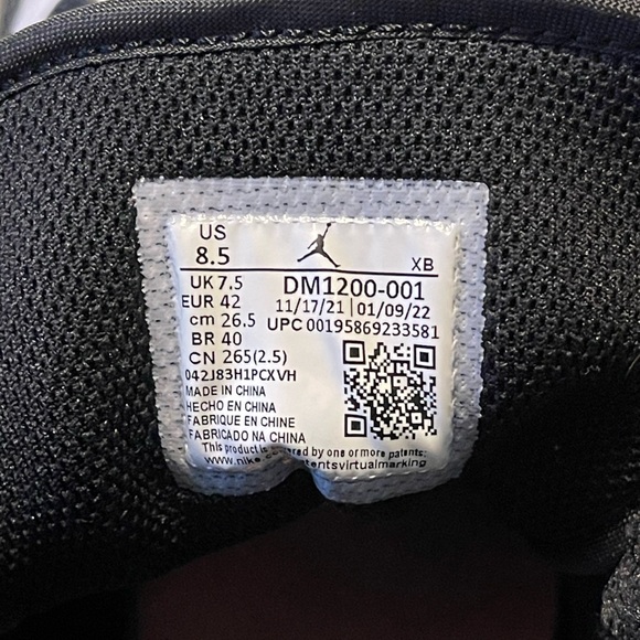 Nike Mens Air Jordan Sneakers - Black and Purple - Picture 5 of 5